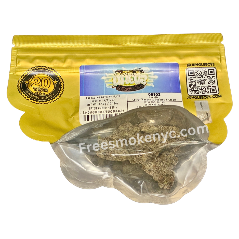 Jungle Boys Oreoz packaging and cannabis flower on a transparent background