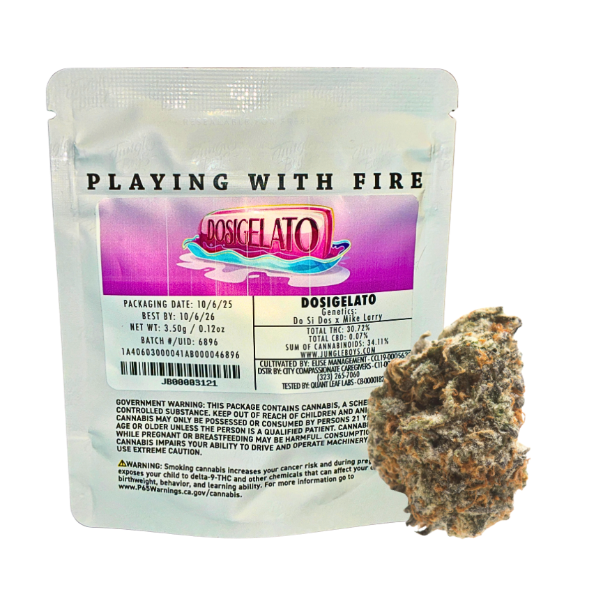 Jungle Boys Dosigelato hybrid cannabis flower on transparent background