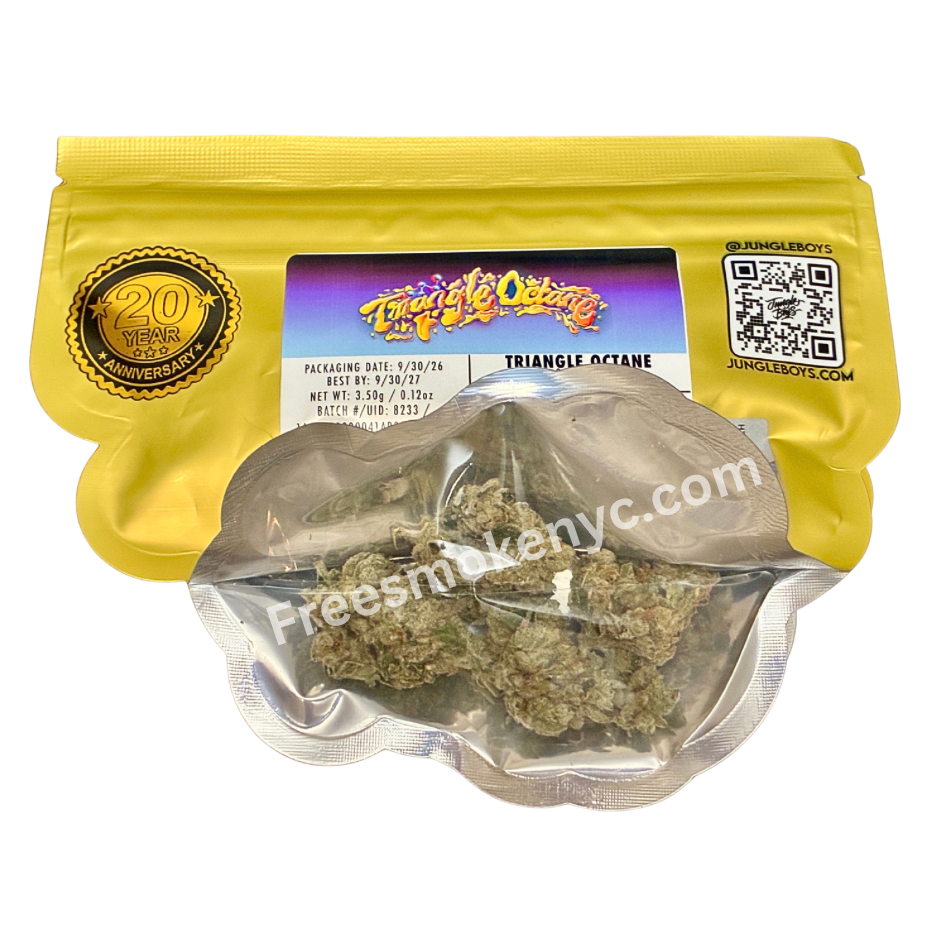 Jungle Boys Triangle Octane packaging and cannabis flowers on a transparent background 