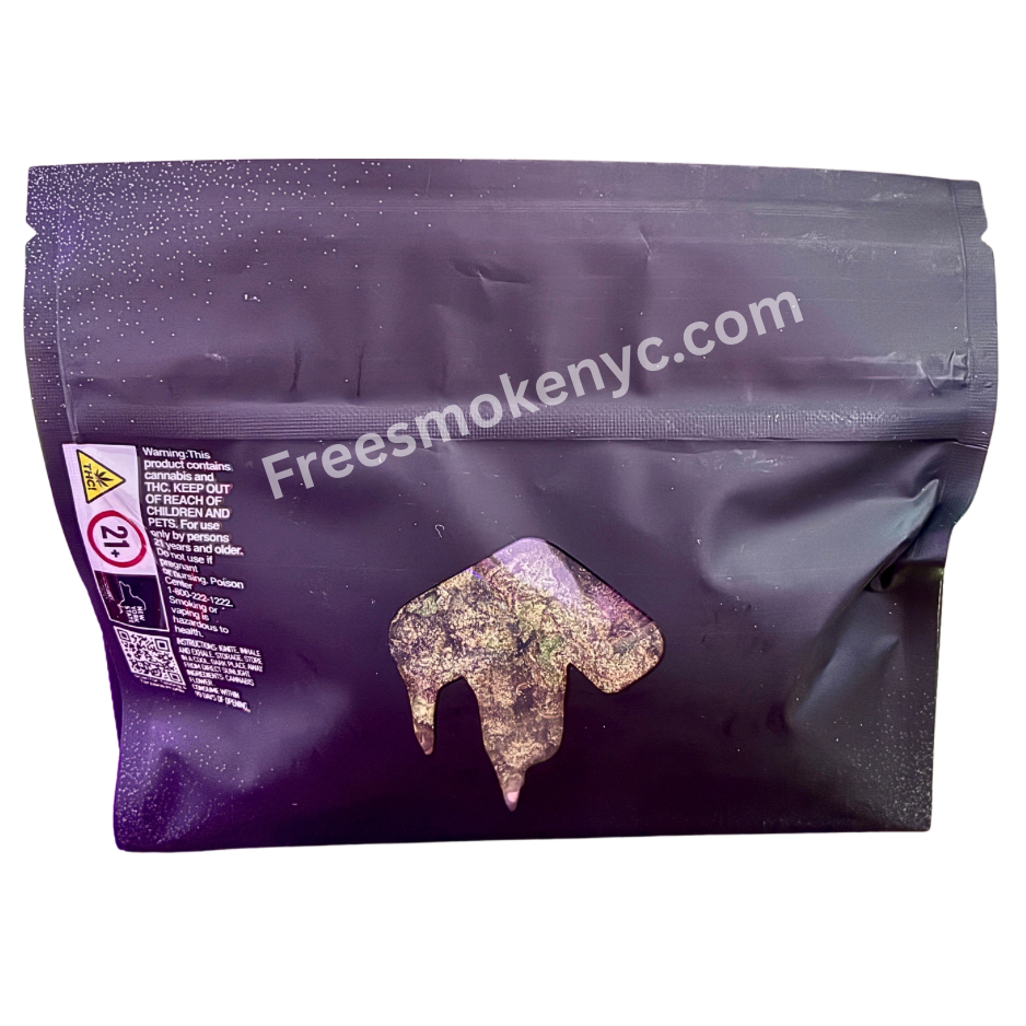 To the Moon 14g bag Crunch Berries featuring cannabis buds and packaging on a transparent background 