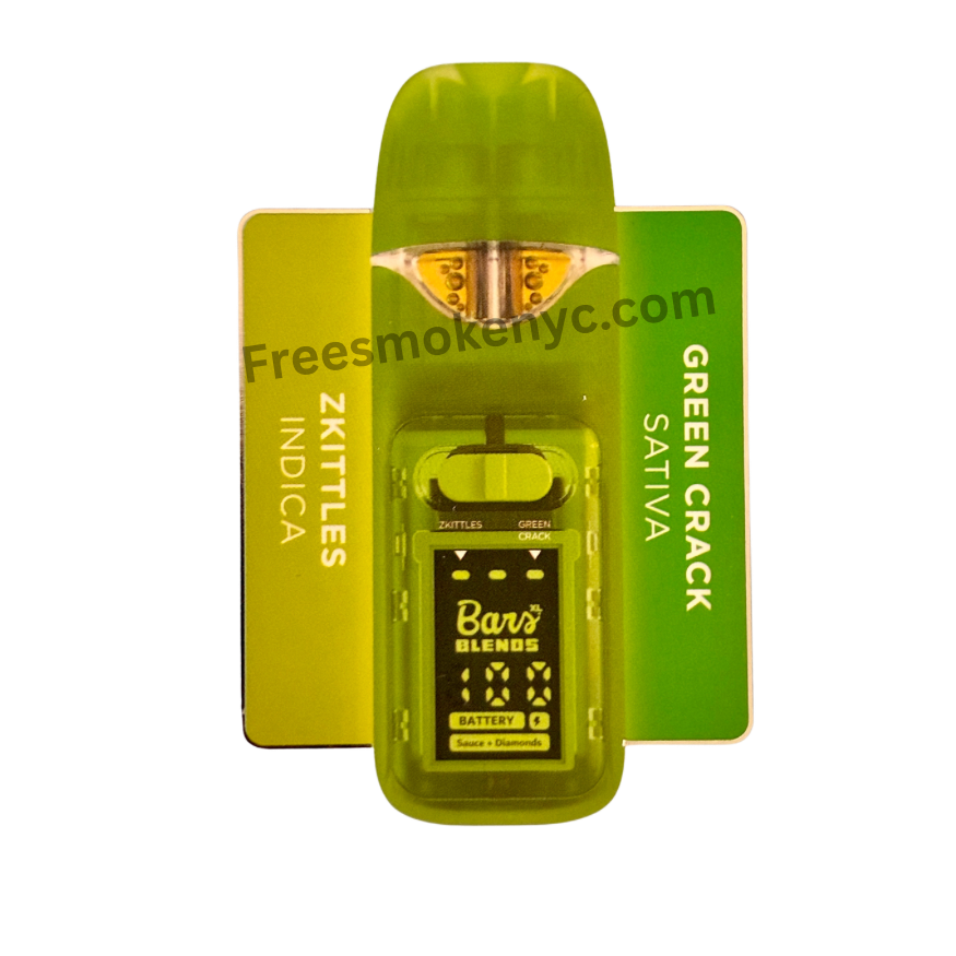 BARS Blends Zkittles and Green Crack 2.5g 2 in 1 Disposable Vape Pen on a transparent background 