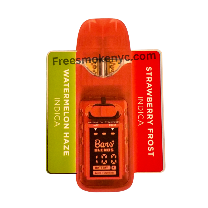 BARS Blends Watermelon Haze and Strawberry Frost 2.5g 2 in 1 Disposable Vape Pen on a transparent background 